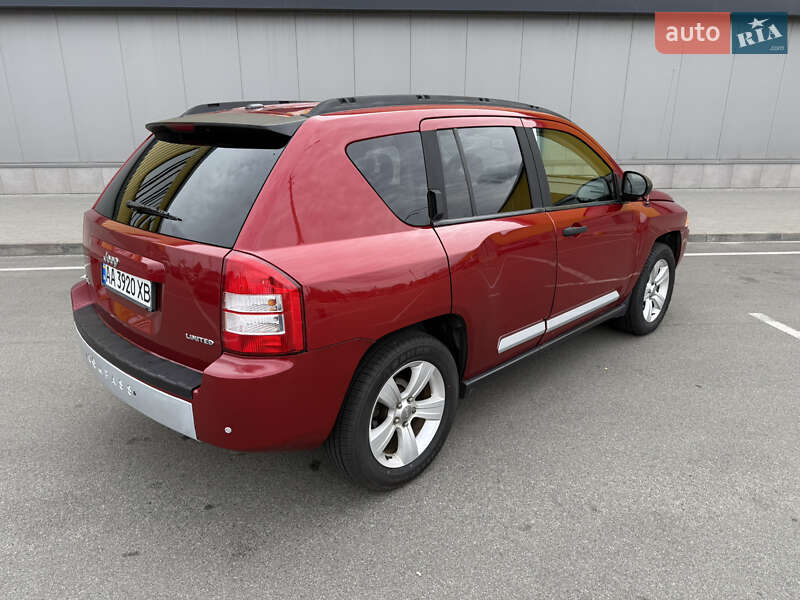 Позашляховик / Кросовер Jeep Compass 2007 в Києві