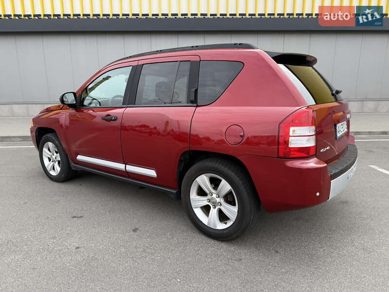 Позашляховик / Кросовер Jeep Compass 2007 в Києві