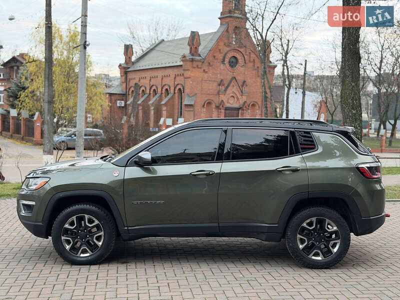 Позашляховик / Кросовер Jeep Compass 2017 в Сумах