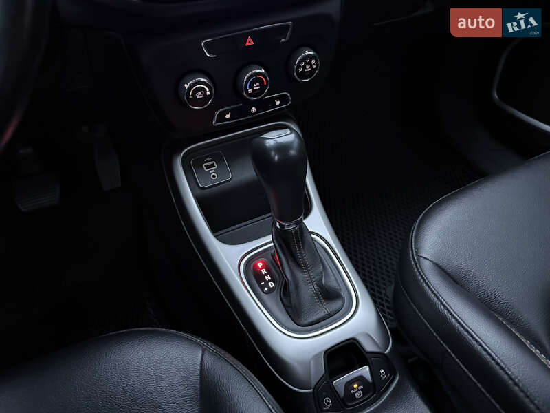 Позашляховик / Кросовер Jeep Compass 2018 в Києві