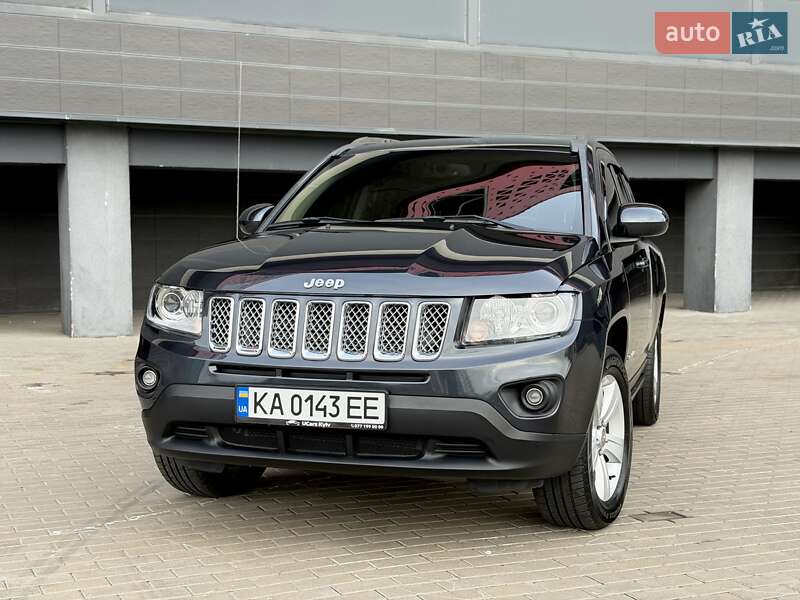 Внедорожник / Кроссовер Jeep Compass 2014 в Киеве