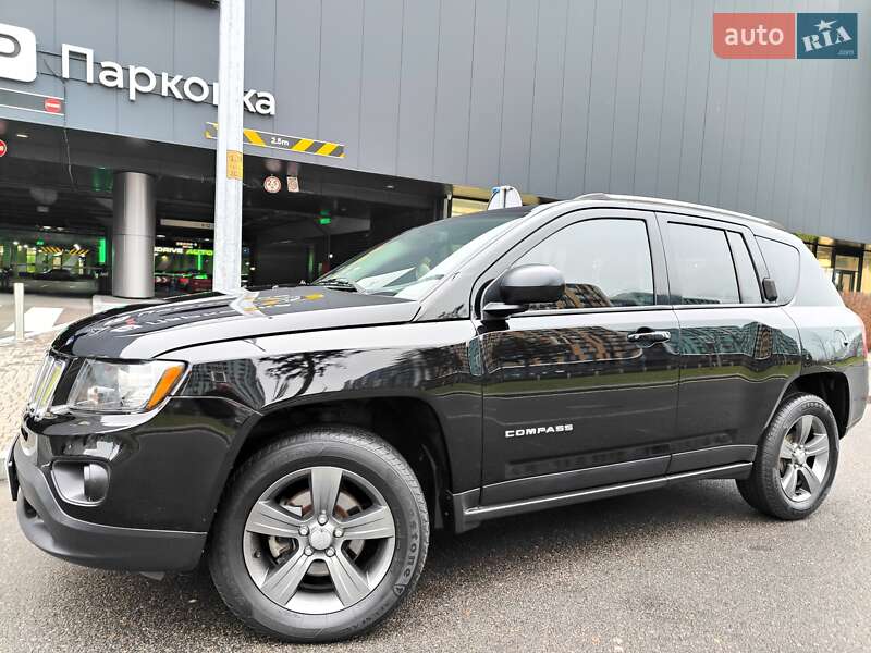 Позашляховик / Кросовер Jeep Compass 2014 в Києві