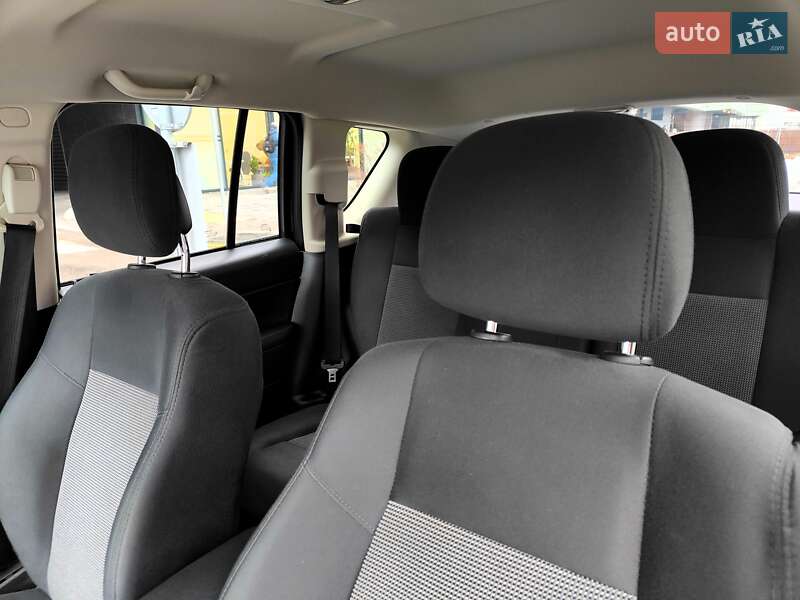 Позашляховик / Кросовер Jeep Compass 2014 в Києві