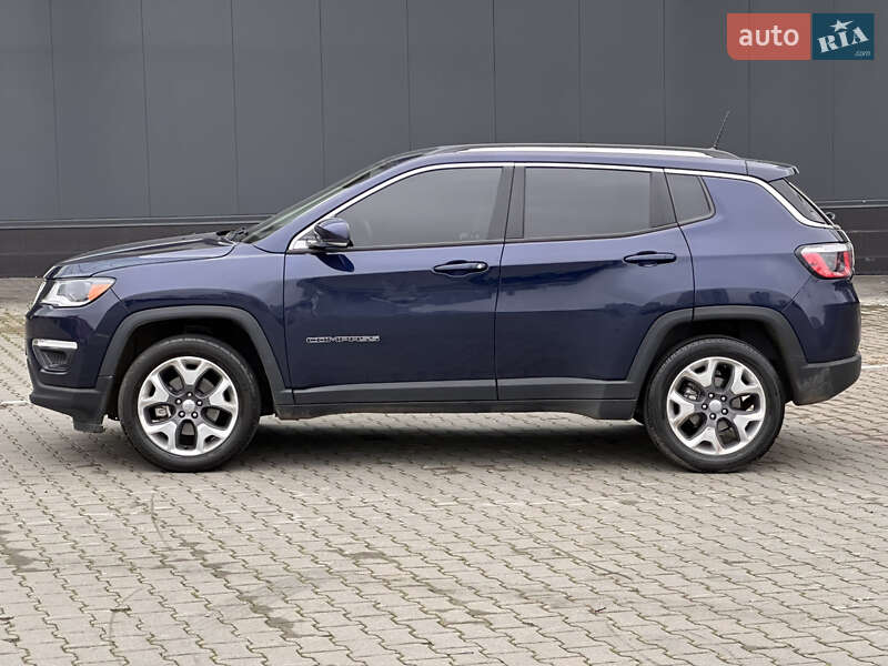 Внедорожник / Кроссовер Jeep Compass 2020 в Киеве