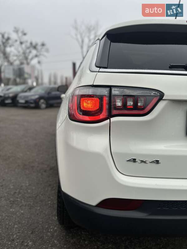 Позашляховик / Кросовер Jeep Compass 2017 в Білогородці фото 12 Позашляховик / Кросовер Jeep Compass 2017 в Білогородці