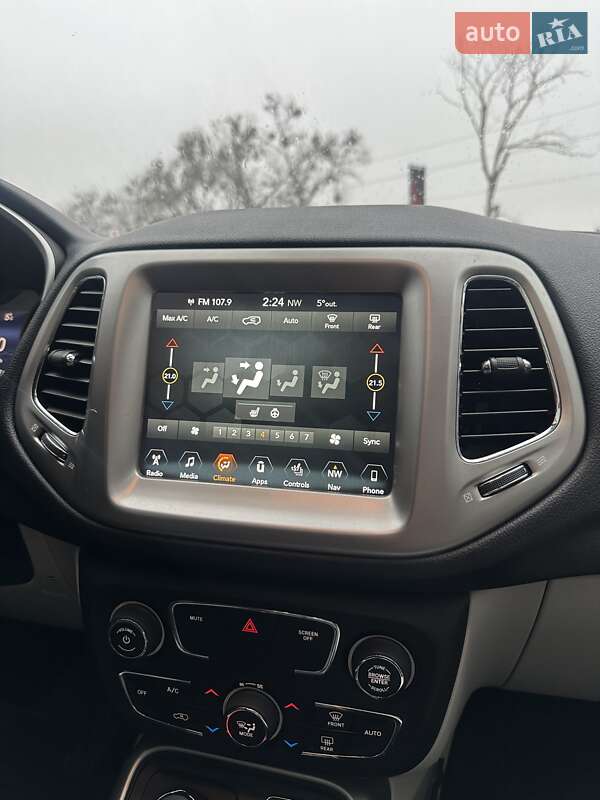 Позашляховик / Кросовер Jeep Compass 2017 в Білогородці фото 40 Позашляховик / Кросовер Jeep Compass 2017 в Білогородці