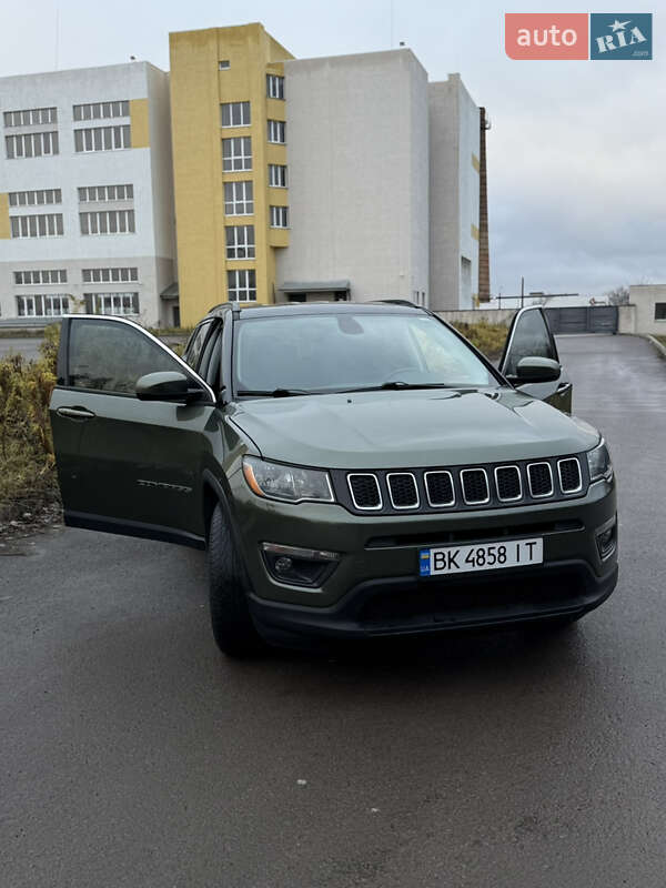 Внедорожник / Кроссовер Jeep Compass 2019 в Ровно
