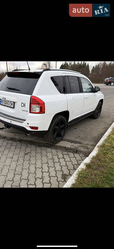 Позашляховик / Кросовер Jeep Compass 2011 в Дубні фото 10 Позашляховик / Кросовер Jeep Compass 2011 в Дубні