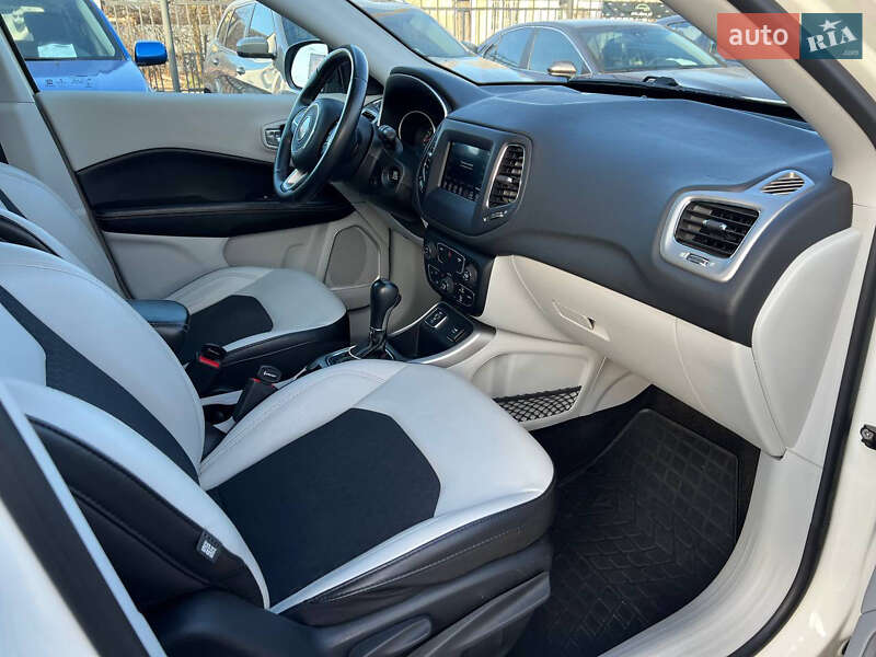 Позашляховик / Кросовер Jeep Compass 2018 в Полтаві фото 17 Позашляховик / Кросовер Jeep Compass 2018 в Полтаві