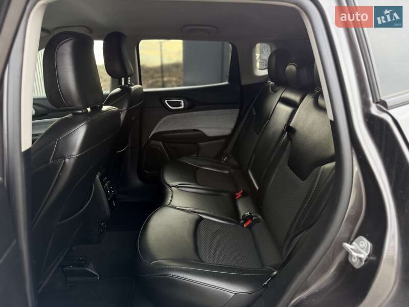 Позашляховик / Кросовер Jeep Compass 2022 в Львові фото 42 Позашляховик / Кросовер Jeep Compass 2022 в Львові