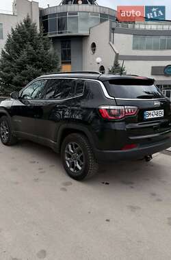 Позашляховик / Кросовер Jeep Compass 2022 в Львові