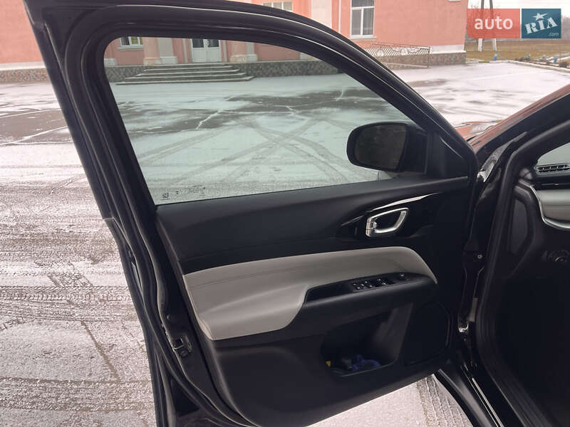 Внедорожник / Кроссовер Jeep Compass 2024 в Киеве