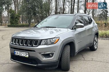 Внедорожник / Кроссовер Jeep Compass 2019 в Киеве