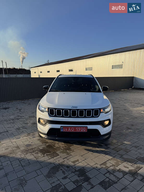 Внедорожник / Кроссовер Jeep Compass 2023 в Брошневе-Осаде фото 2 Внедорожник / Кроссовер Jeep Compass 2023 в Брошневе-Осаде
