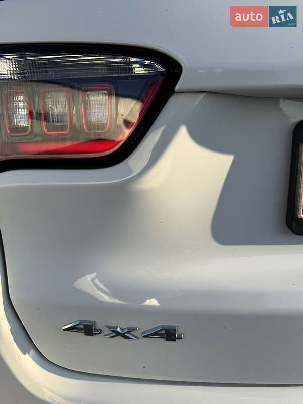 Внедорожник / Кроссовер Jeep Compass 2023 в Брошневе-Осаде фото 14 Внедорожник / Кроссовер Jeep Compass 2023 в Брошневе-Осаде