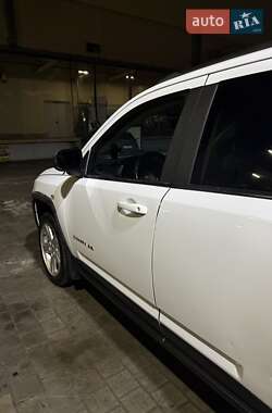 Внедорожник / Кроссовер Jeep Compass 2012 в Львове