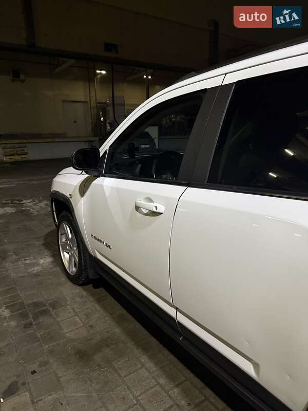 Внедорожник / Кроссовер Jeep Compass 2012 в Львове