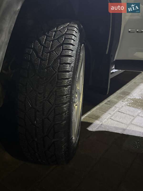 Внедорожник / Кроссовер Jeep Compass 2012 в Львове