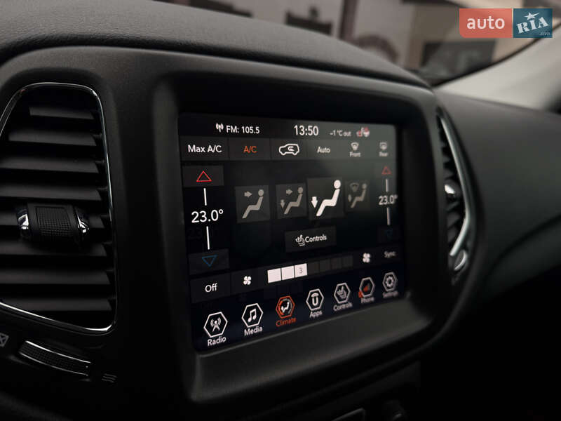 Позашляховик / Кросовер Jeep Compass 2019 в Києві фото 29 Позашляховик / Кросовер Jeep Compass 2019 в Києві