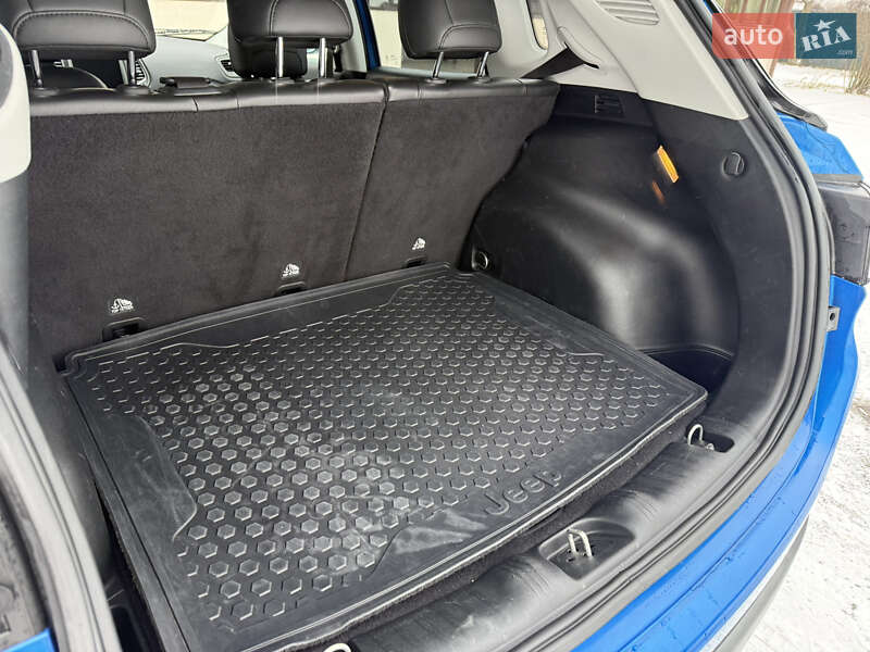 Позашляховик / Кросовер Jeep Compass 2019 в Києві фото 51 Позашляховик / Кросовер Jeep Compass 2019 в Києві