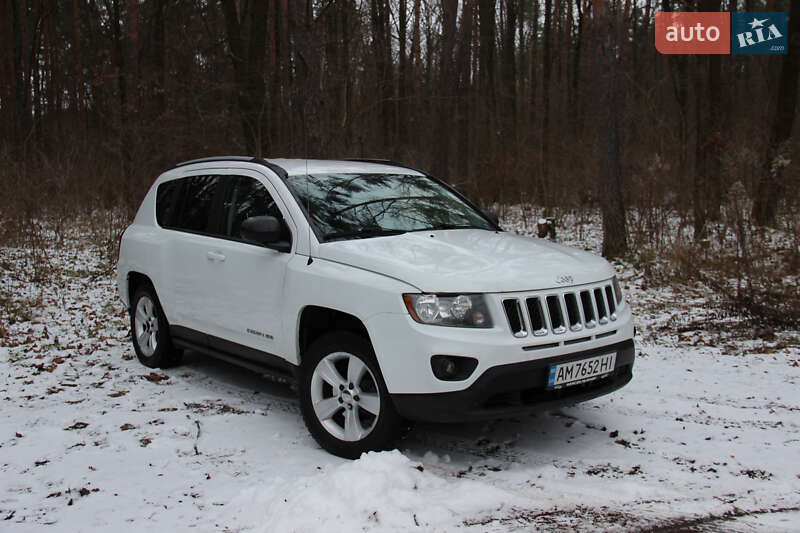 Внедорожник / Кроссовер Jeep Compass 2016 в Киеве
