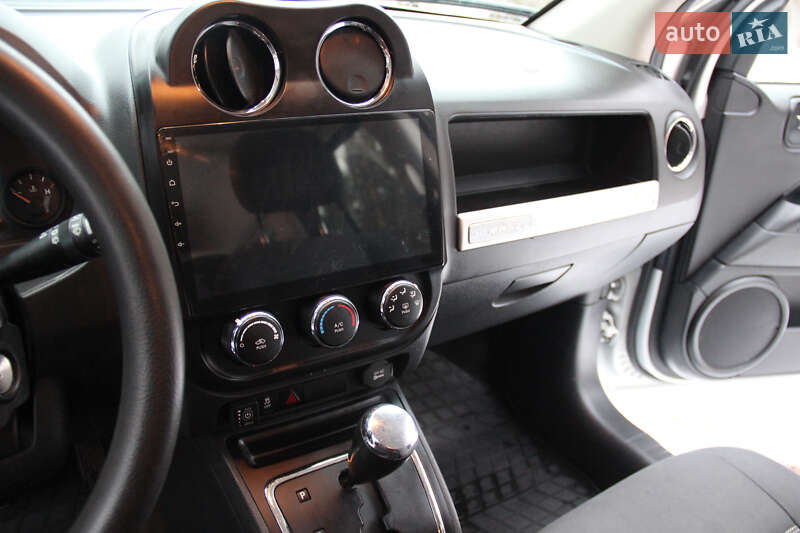 Внедорожник / Кроссовер Jeep Compass 2016 в Киеве