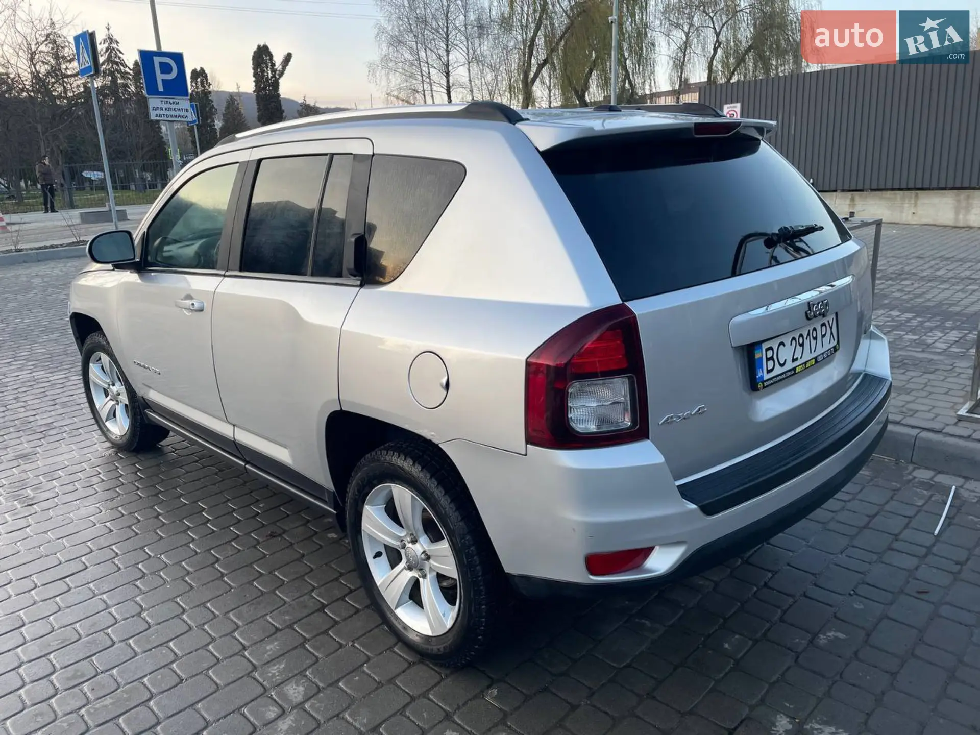 2013 Jeep Compass - мініатюра 16
