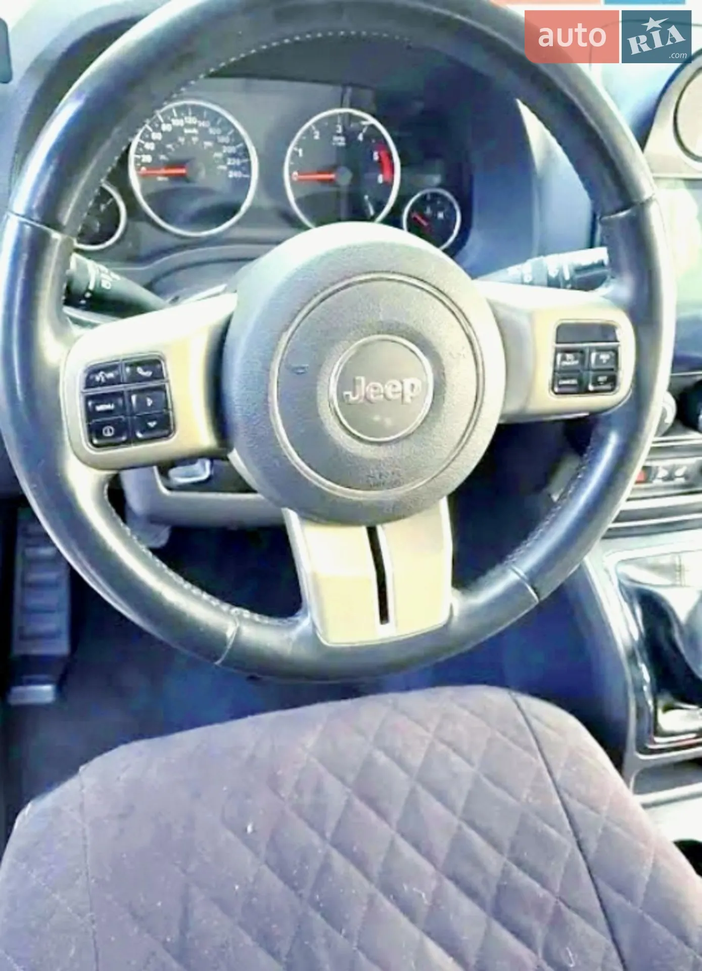 2011 Jeep Compass - мініатюра 2