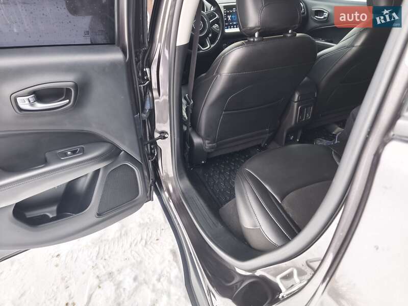 Позашляховик / Кросовер Jeep Compass 2020 в Ромнах фото 13 Позашляховик / Кросовер Jeep Compass 2020 в Ромнах