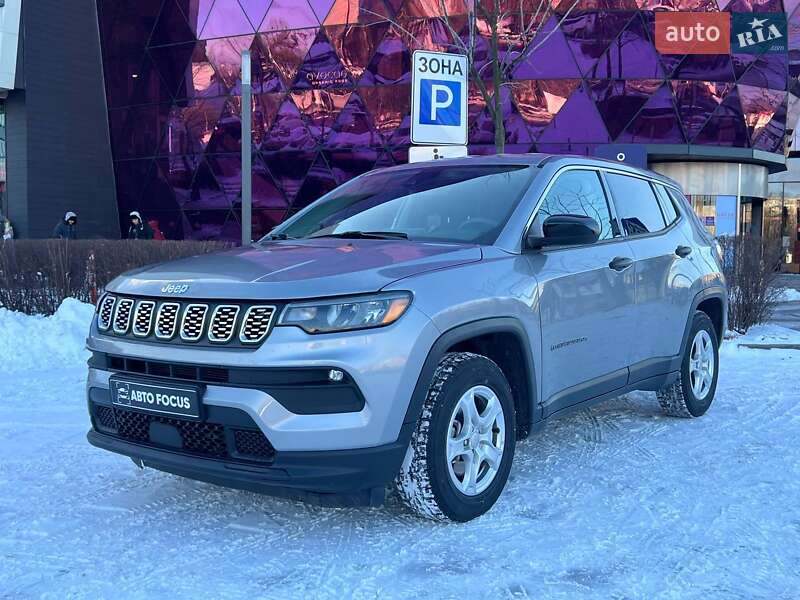 Внедорожник / Кроссовер Jeep Compass 2022 в Киеве