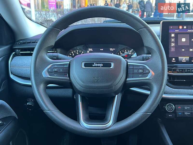 Внедорожник / Кроссовер Jeep Compass 2022 в Киеве