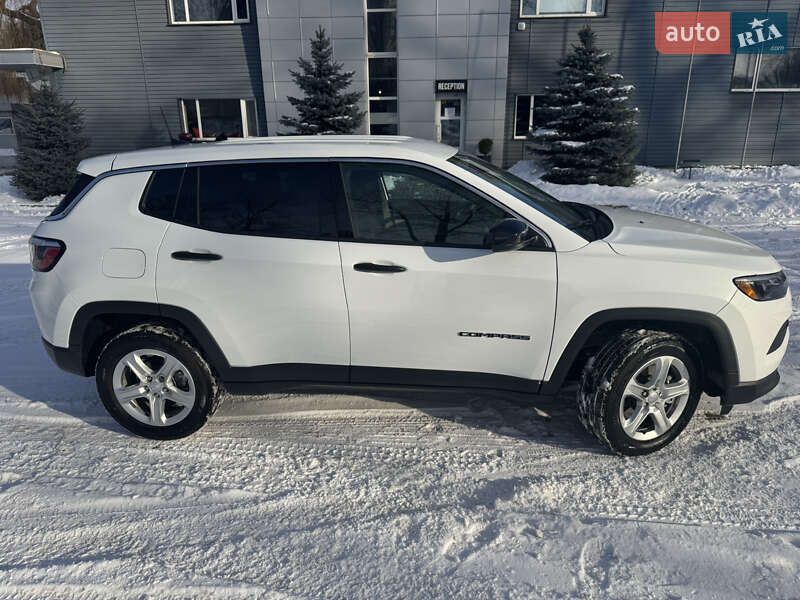Позашляховик / Кросовер Jeep Compass 2023 в Києві