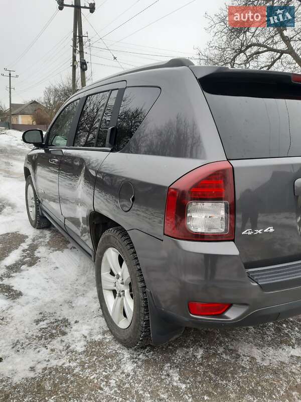 Внедорожник / Кроссовер Jeep Compass 2016 в Гайвороне