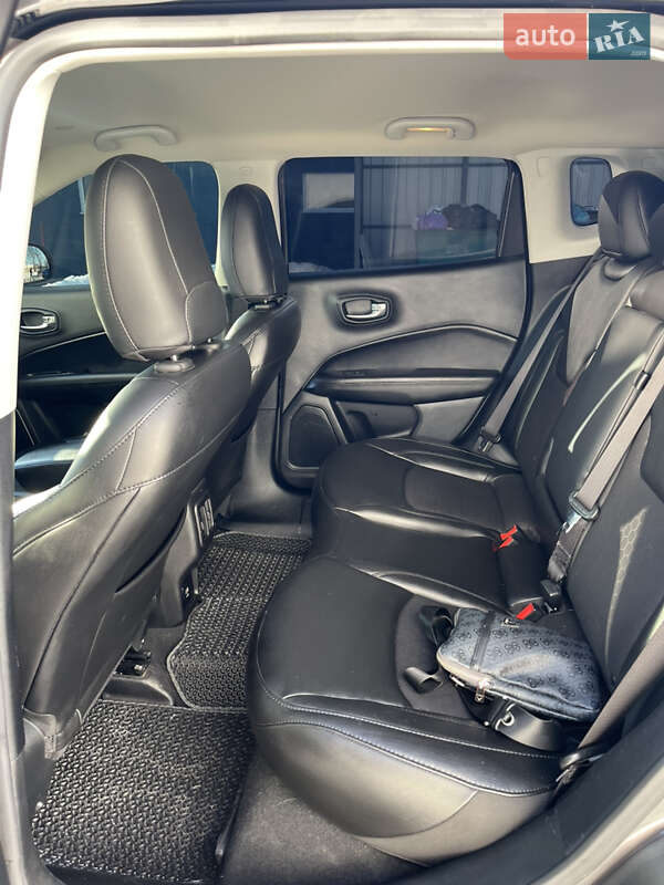 Позашляховик / Кросовер Jeep Compass 2020 в Ромнах