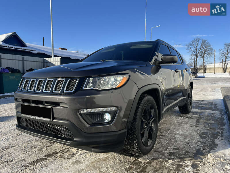 Позашляховик / Кросовер Jeep Compass 2020 в Ромнах