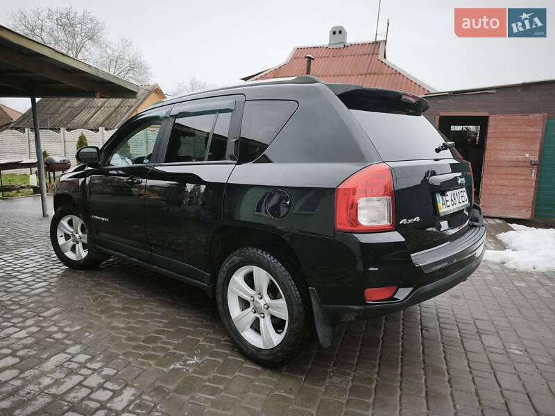 Позашляховик / Кросовер Jeep Compass 2012 в Кривому Розі фото 6 Позашляховик / Кросовер Jeep Compass 2012 в Кривому Розі