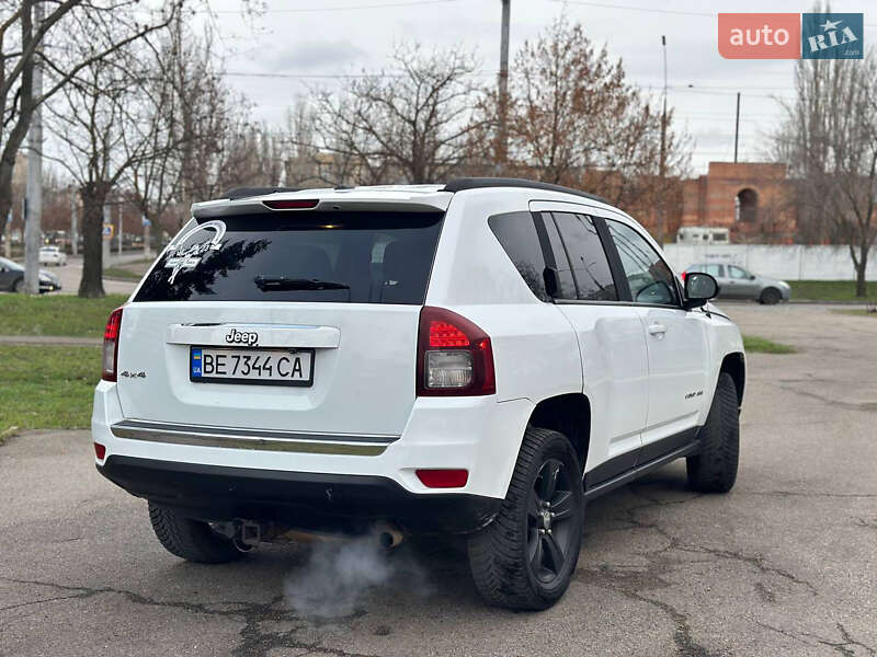 Позашляховик / Кросовер Jeep Compass 2015 в Миколаєві фото 3 Позашляховик / Кросовер Jeep Compass 2015 в Миколаєві