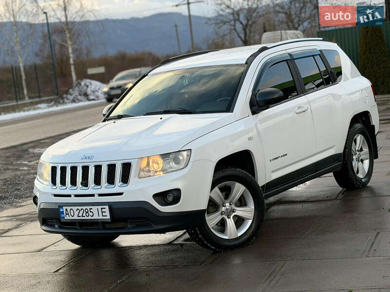 2011 Jeep Compass, VIN 1J4NF4FUXBD255671:plate — zdjęcie 1 (autoria)