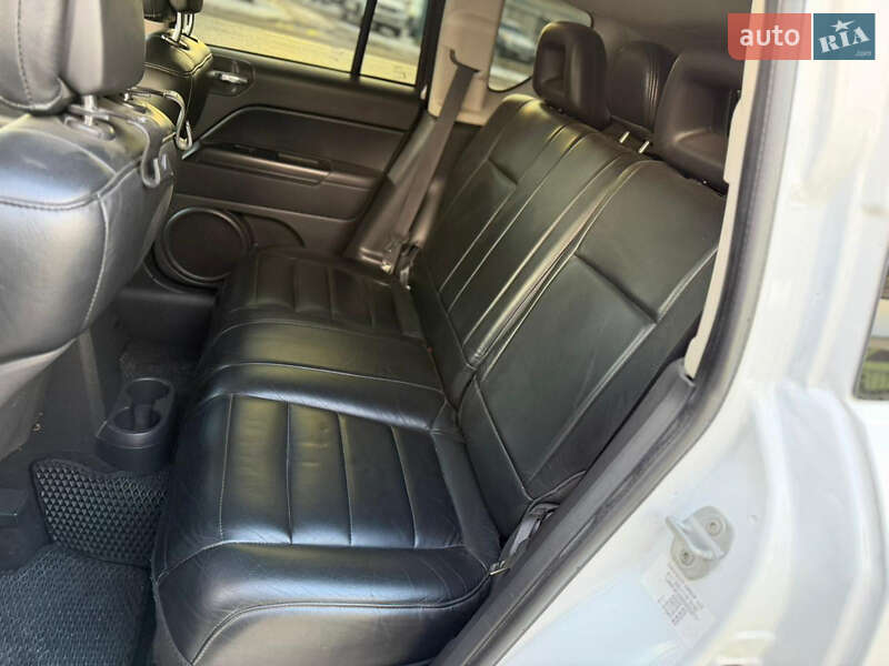 Позашляховик / Кросовер Jeep Compass 2011 в Хусті