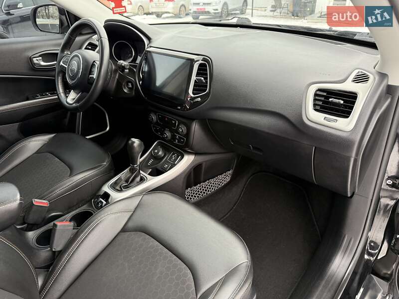 Внедорожник / Кроссовер Jeep Compass 2018 в Кропивницком