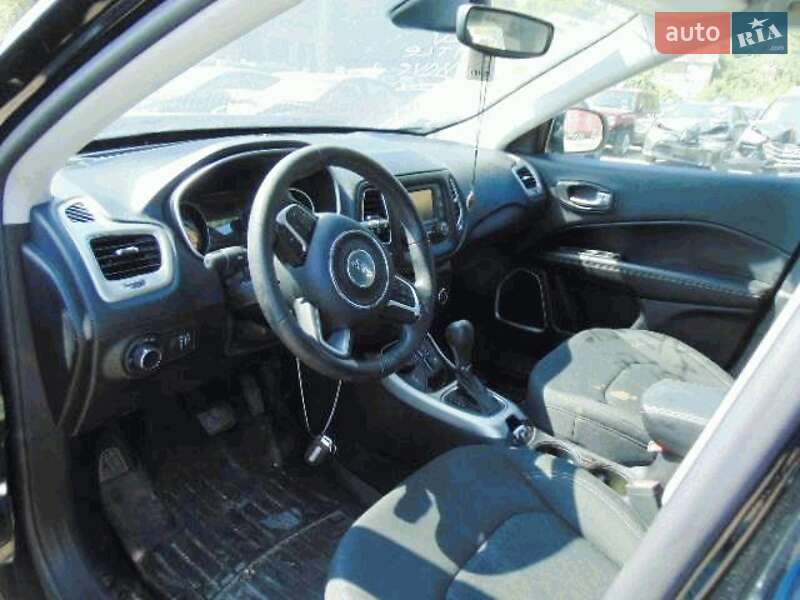 Внедорожник / Кроссовер Jeep Compass 2017 в Деражне