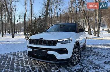 Внедорожник / Кроссовер Jeep Compass 2024 в Киеве
