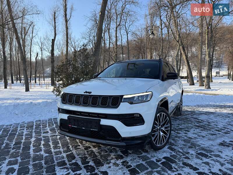 Позашляховик / Кросовер Jeep Compass 2024 в Києві