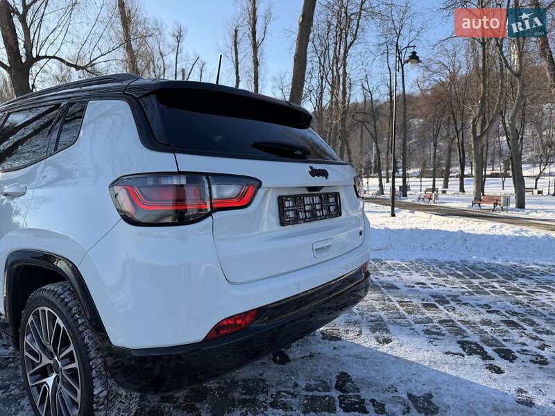Позашляховик / Кросовер Jeep Compass 2024 в Києві
