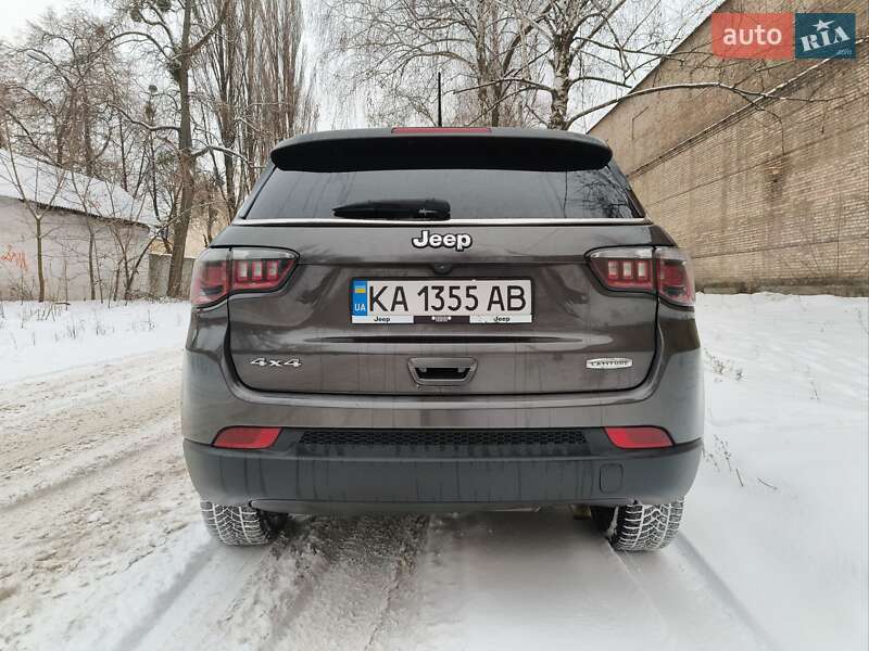 Внедорожник / Кроссовер Jeep Compass 2017 в Киеве