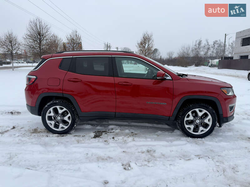 Внедорожник / Кроссовер Jeep Compass 2018 в Ирпене