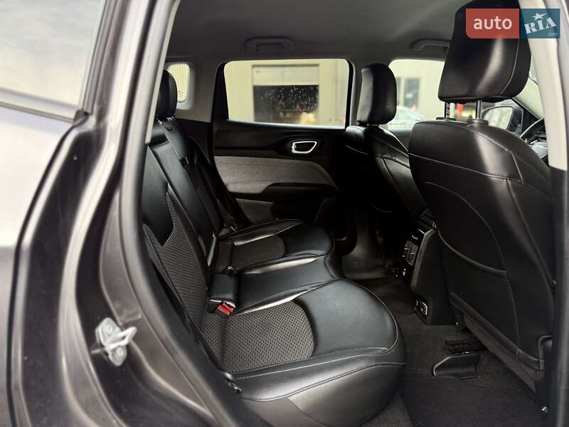 Внедорожник / Кроссовер Jeep Compass 2022 в Львове