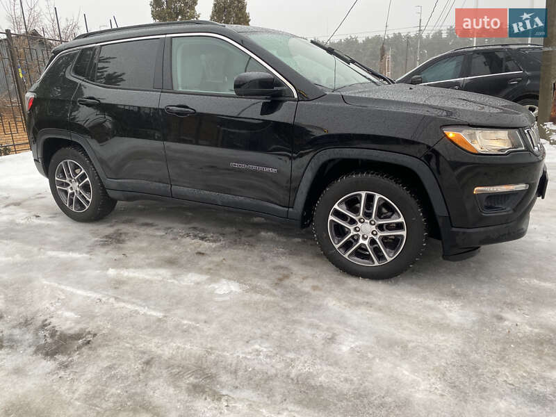 Внедорожник / Кроссовер Jeep Compass 2019 в Киеве