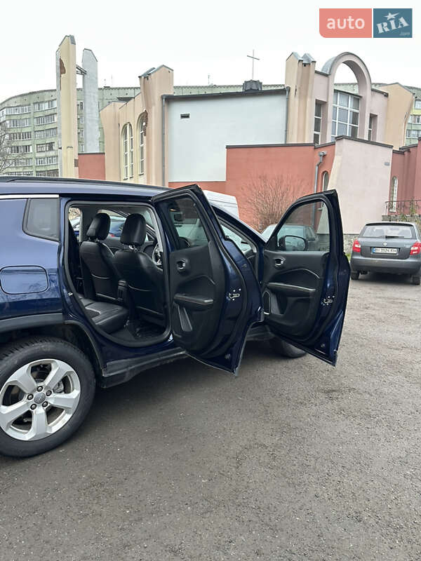 Внедорожник / Кроссовер Jeep Compass 2017 в Полтаве