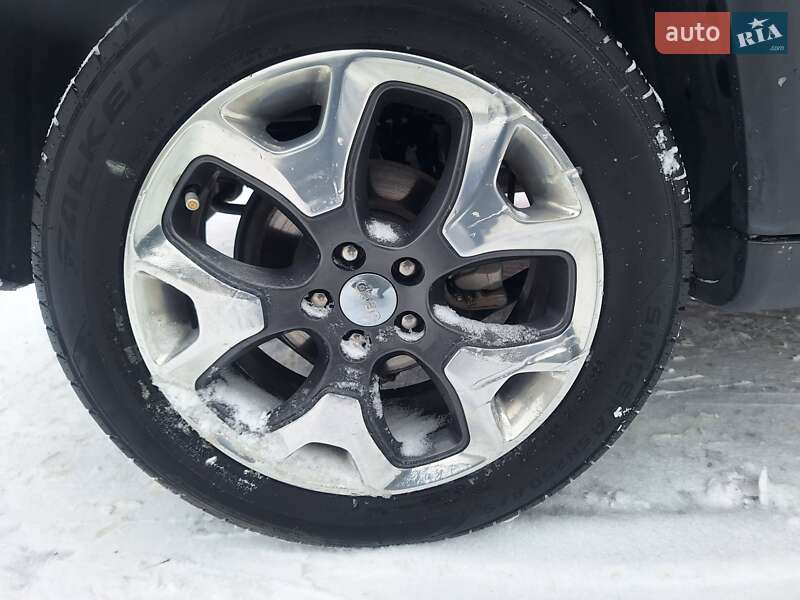 Внедорожник / Кроссовер Jeep Compass 2017 в Киеве фото 6 Внедорожник / Кроссовер Jeep Compass 2017 в Киеве